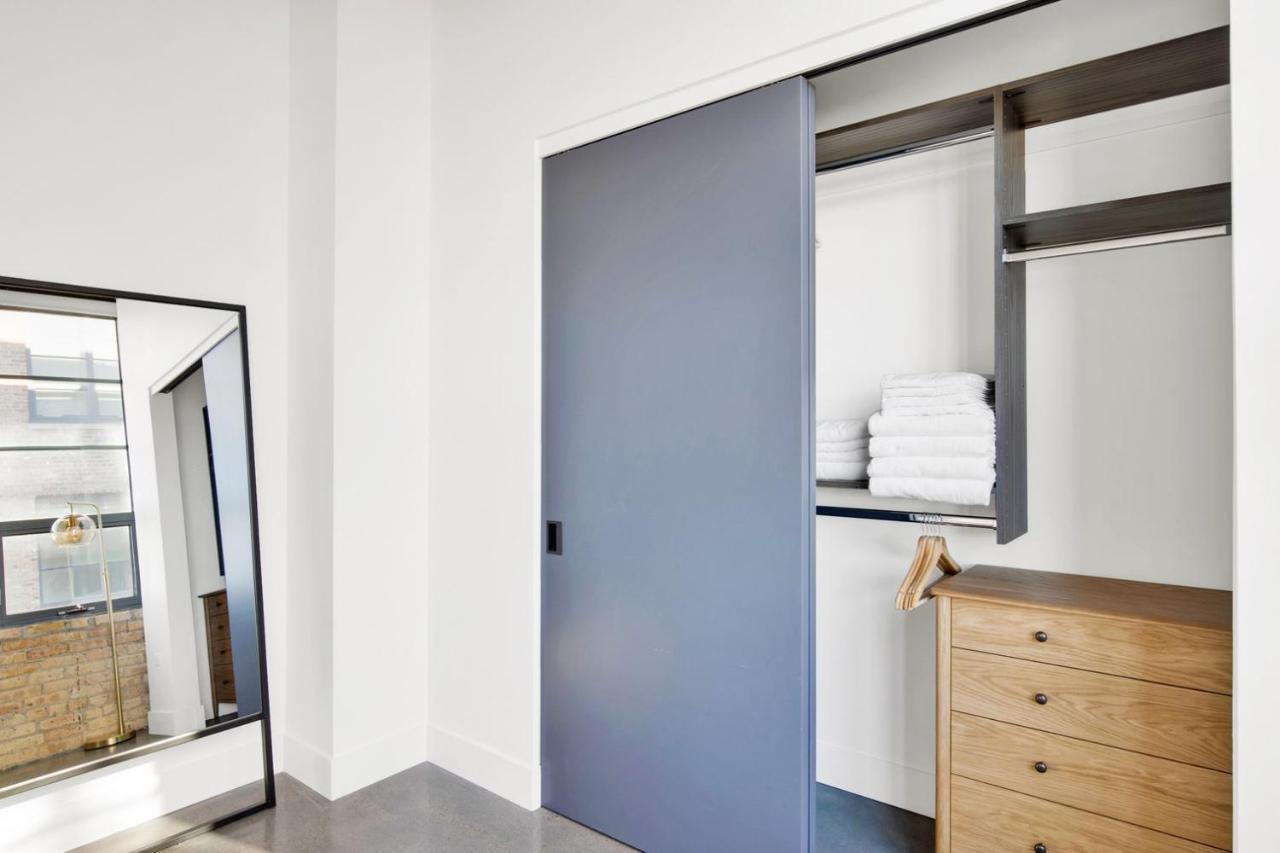 Lincoln Park 2br W Lounge Roof Gym Nr Depaul Chi-566 Apartment