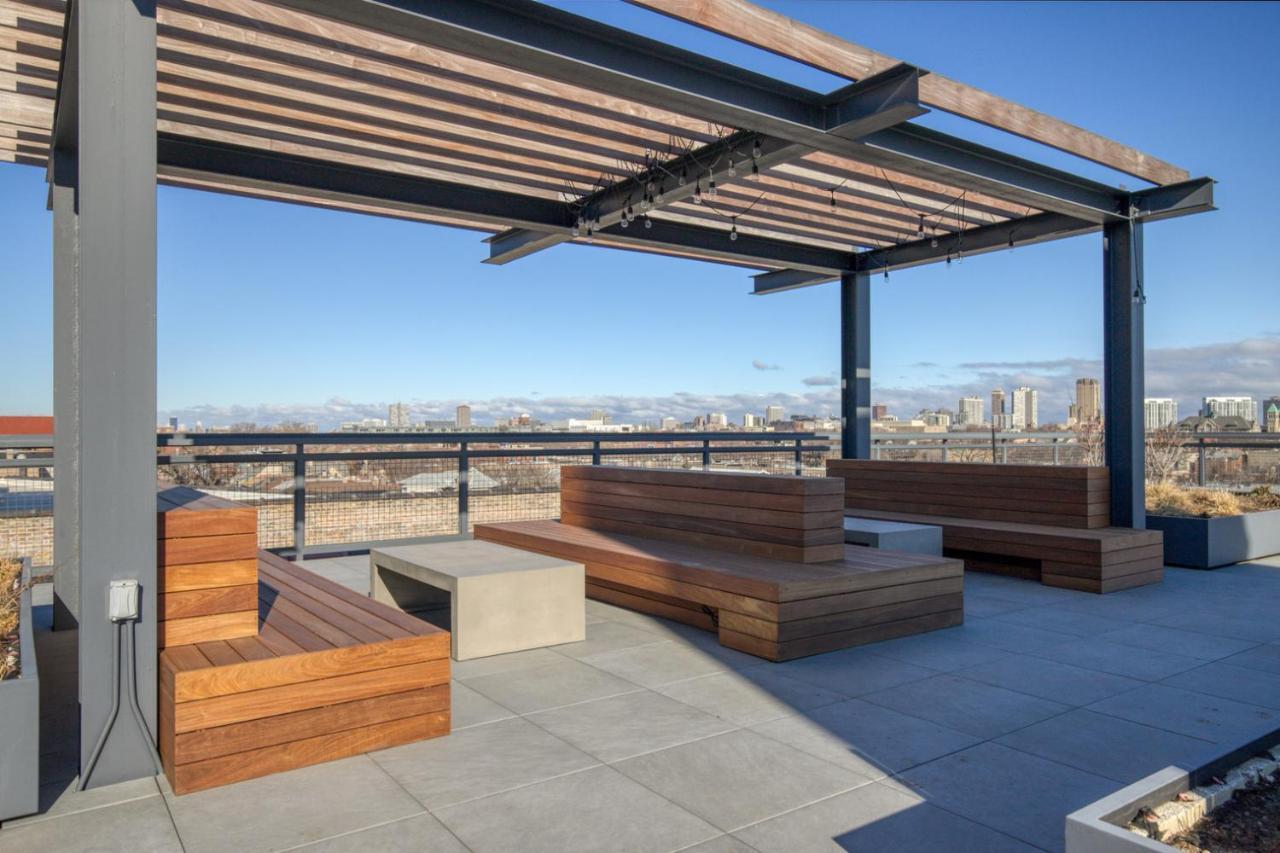 Lincoln Park 2br W Lounge Roof Gym Nr Depaul Chi-566 *