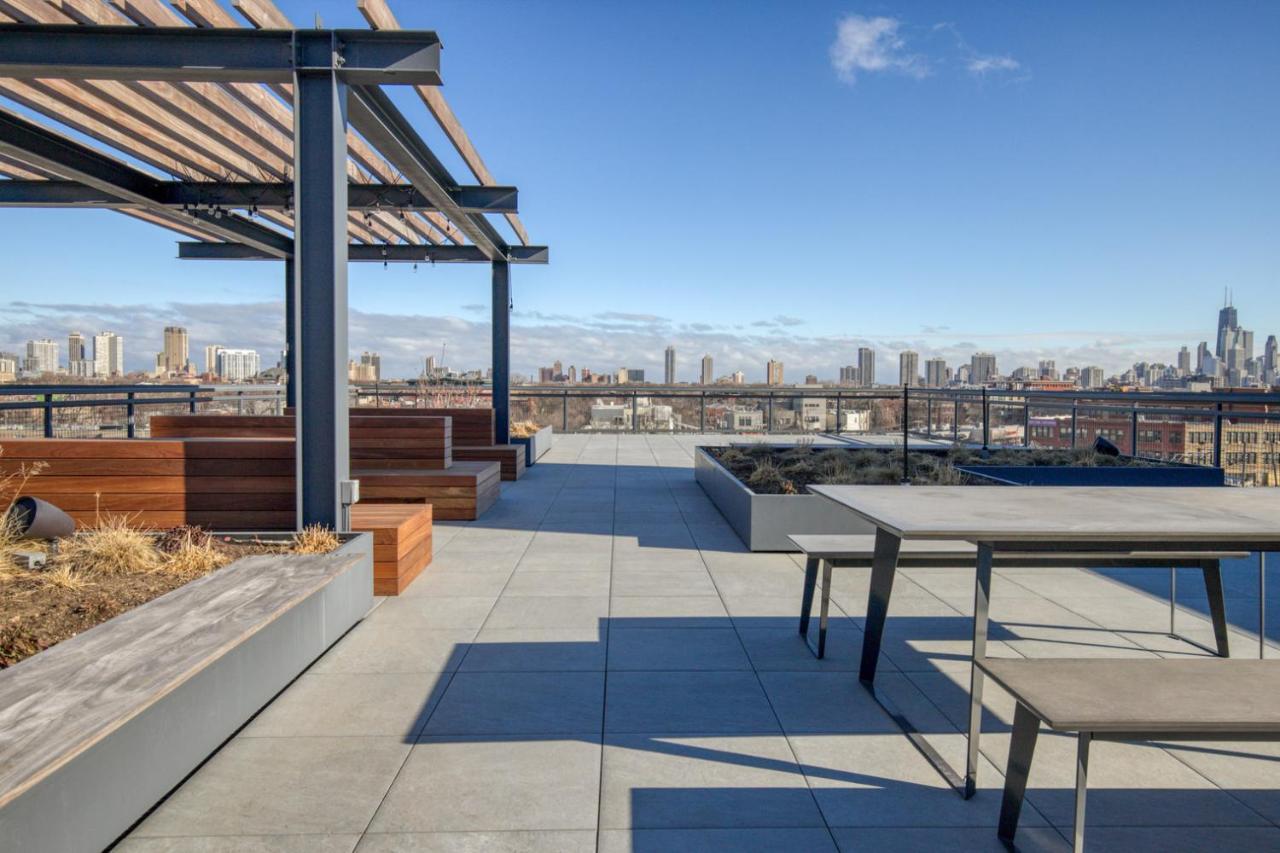 Lincoln Park 2br W Lounge Roof Gym Nr Depaul Chi-566 Apartment